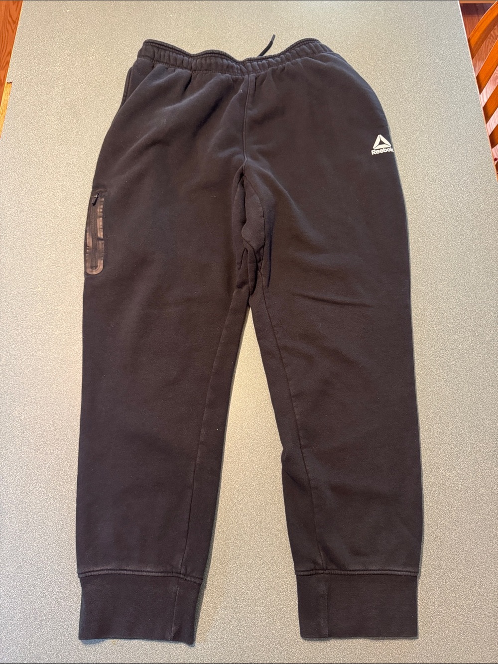 Reebok Black Men's Jogger Sweatpants with Logo